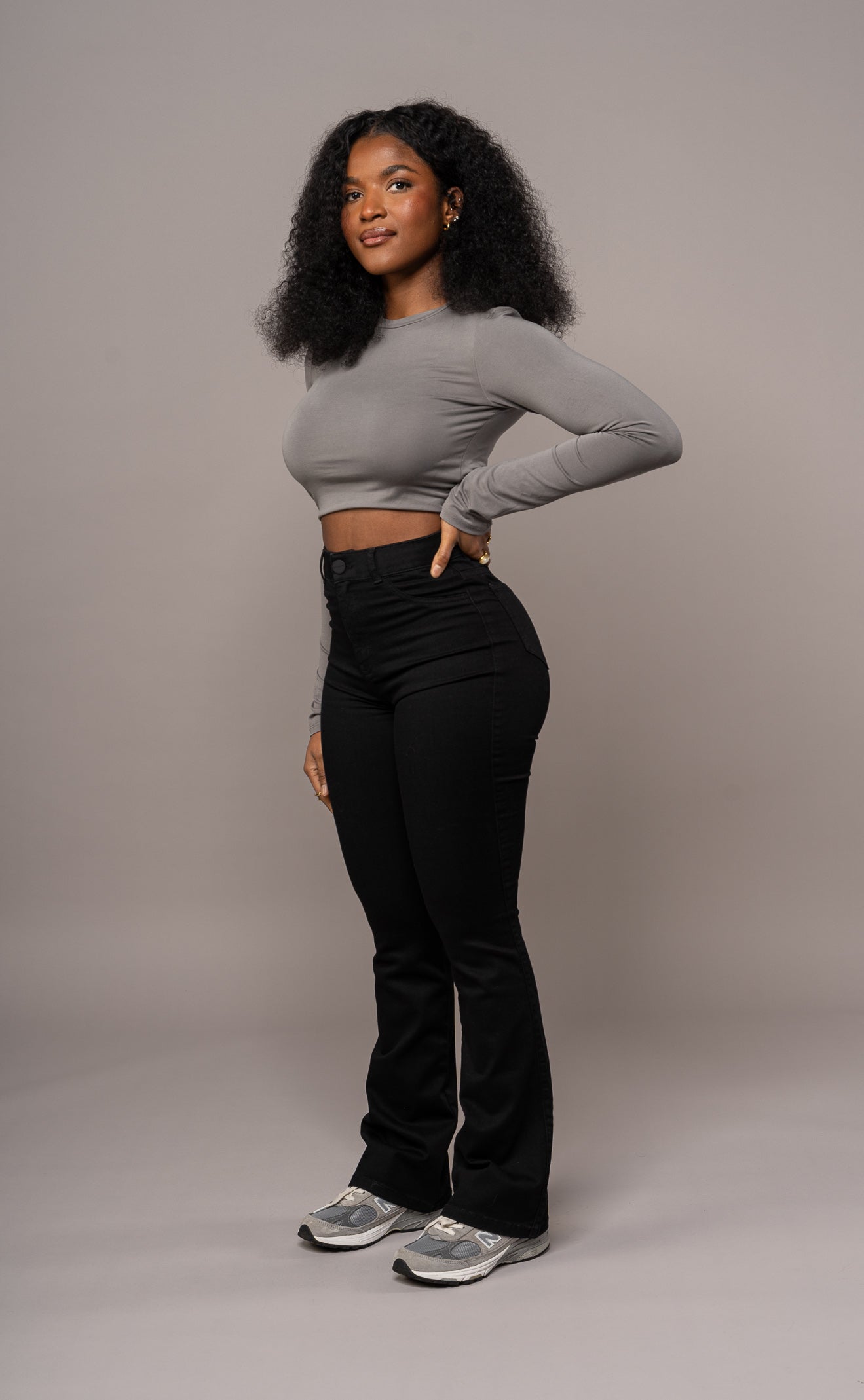 Womens Flared Fitjeans - Black Flared FITJEANS