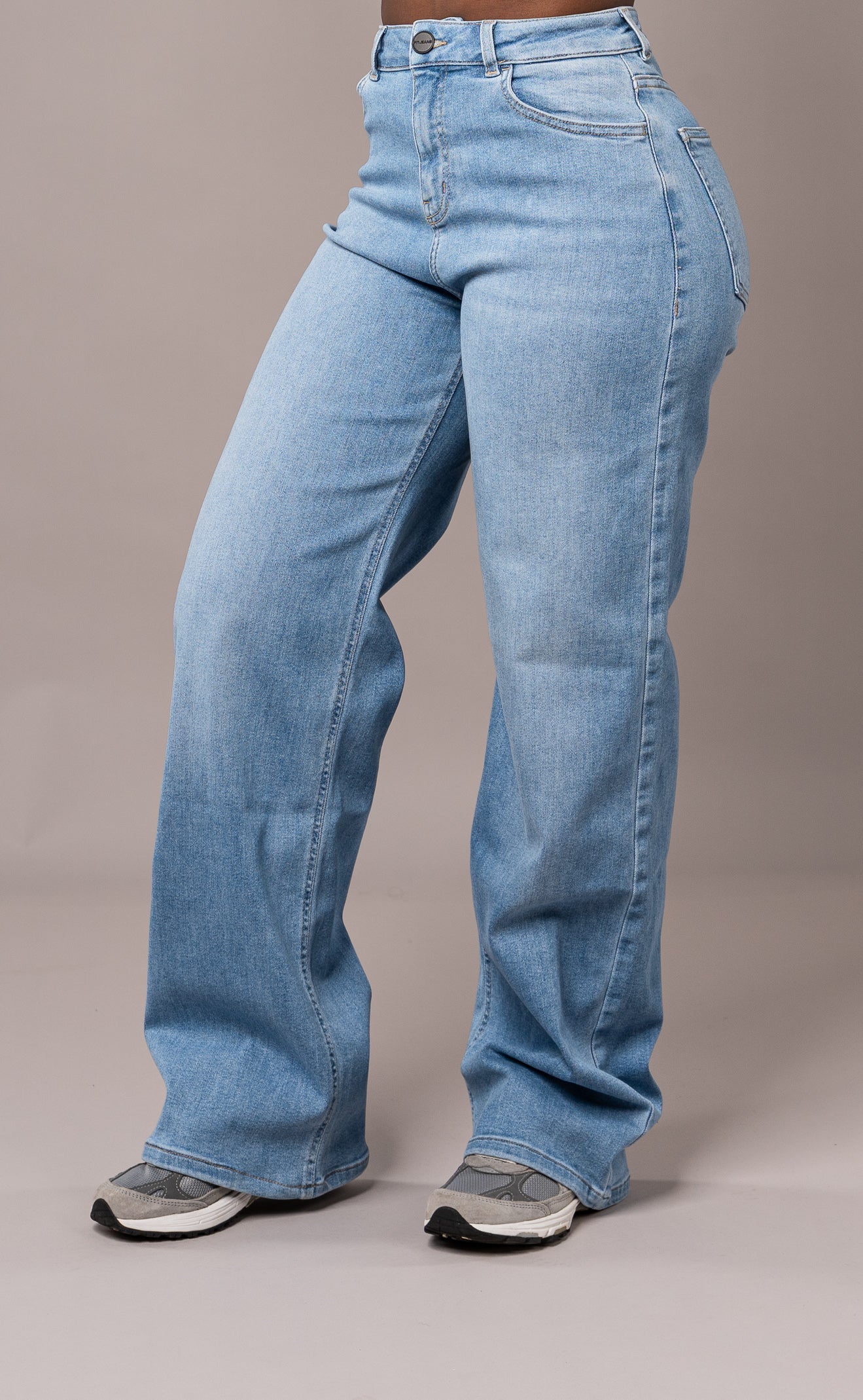Womens Baggy Fitjeans - Arctic Light Blue Baggy FITJEANS