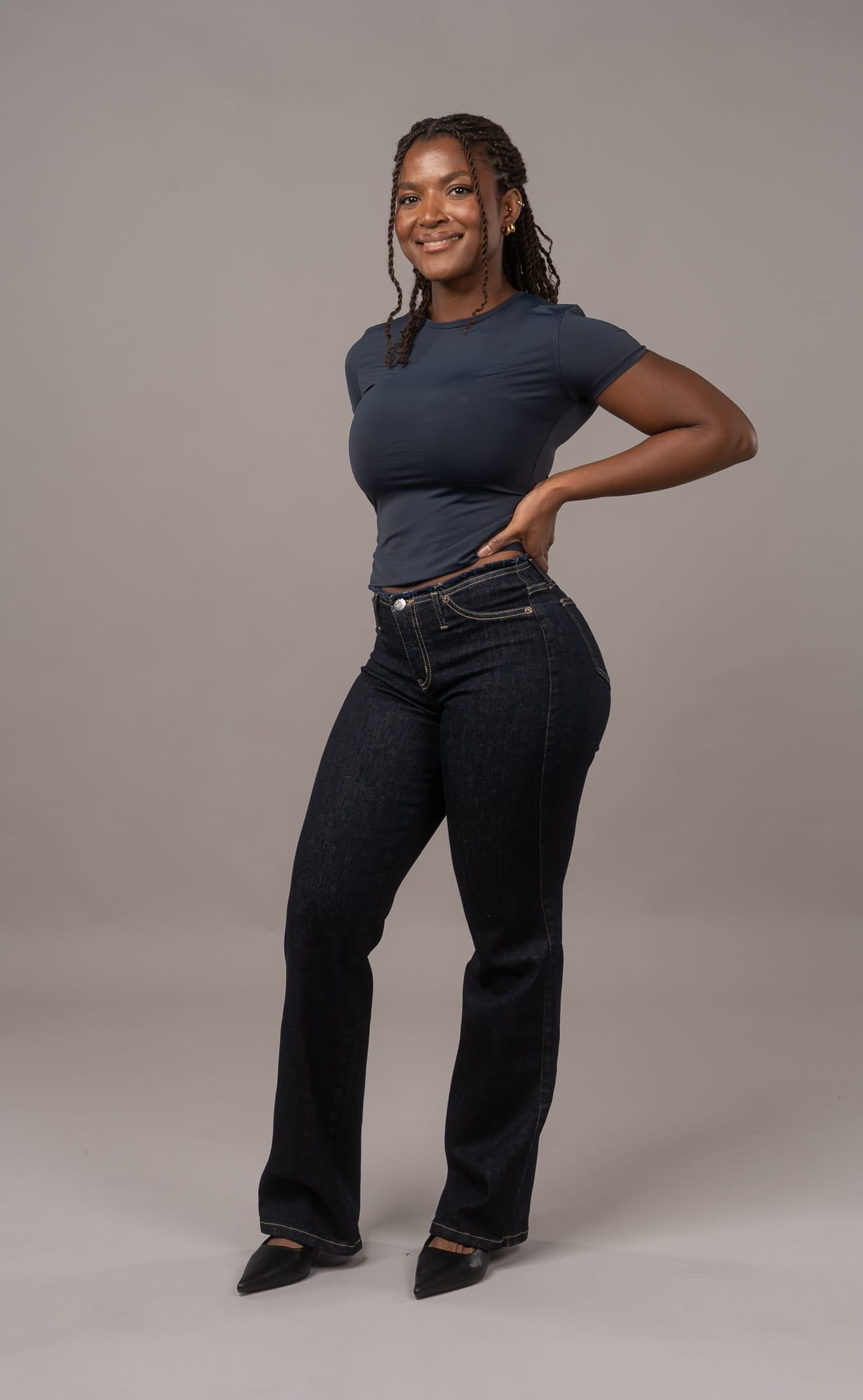 Raw Waist Flared Fitjeans - Dark Blue Raw Waist Flared FITJEANS