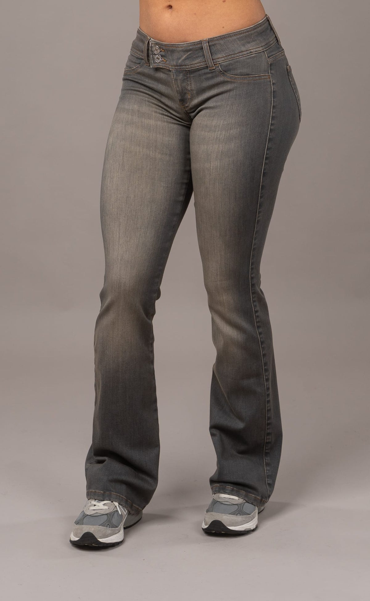 Womens Flared Low Waisted Fitjeans - Warm Grey Flared Low Waisted FITJEANS