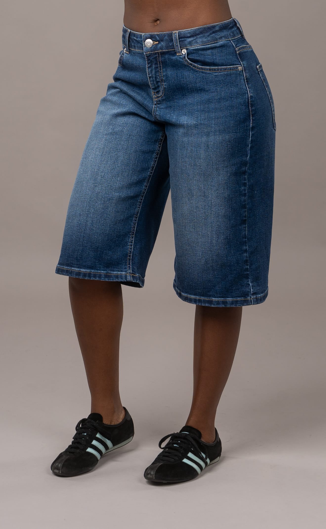Denim Low Waisted Jorts - Mid Blue Shorts FITJEANS