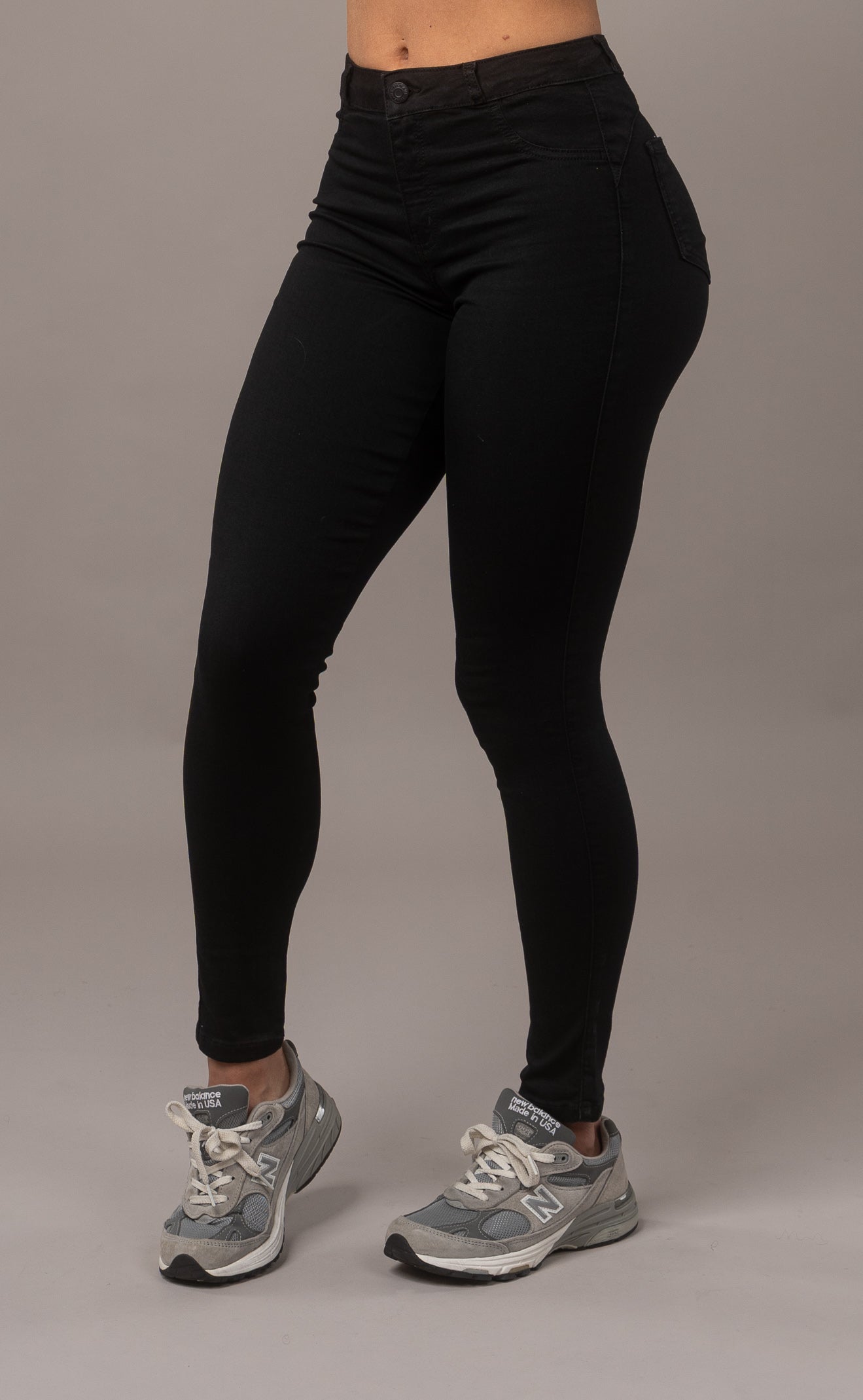 Womens Contour Mid Waisted Fitjeans - Black Contour Mid Waisted FITJEANS