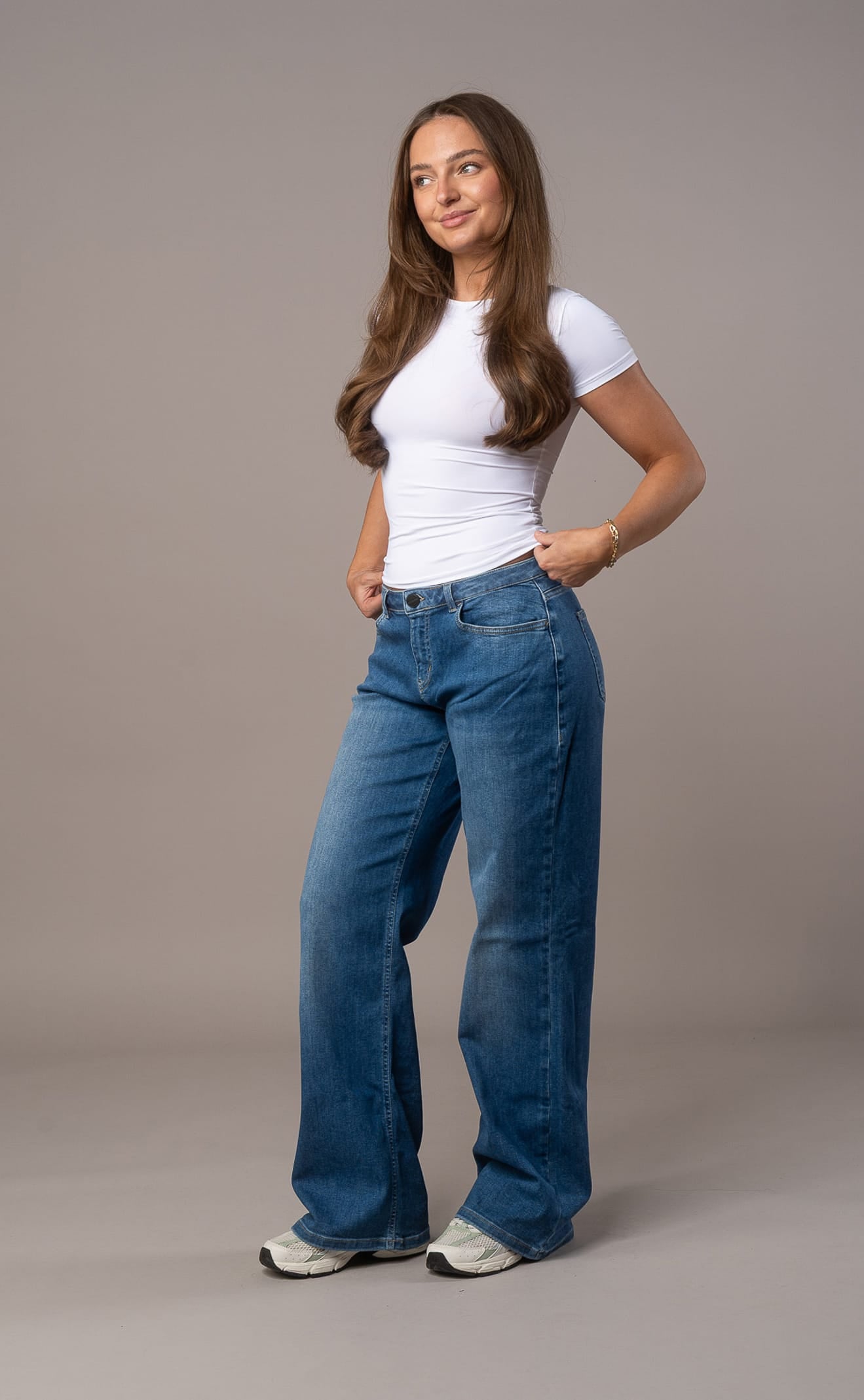 Womens Baggy Low Waisted Fitjeans - Stonewashed Blue Baggy Low Waisted FITJEANS