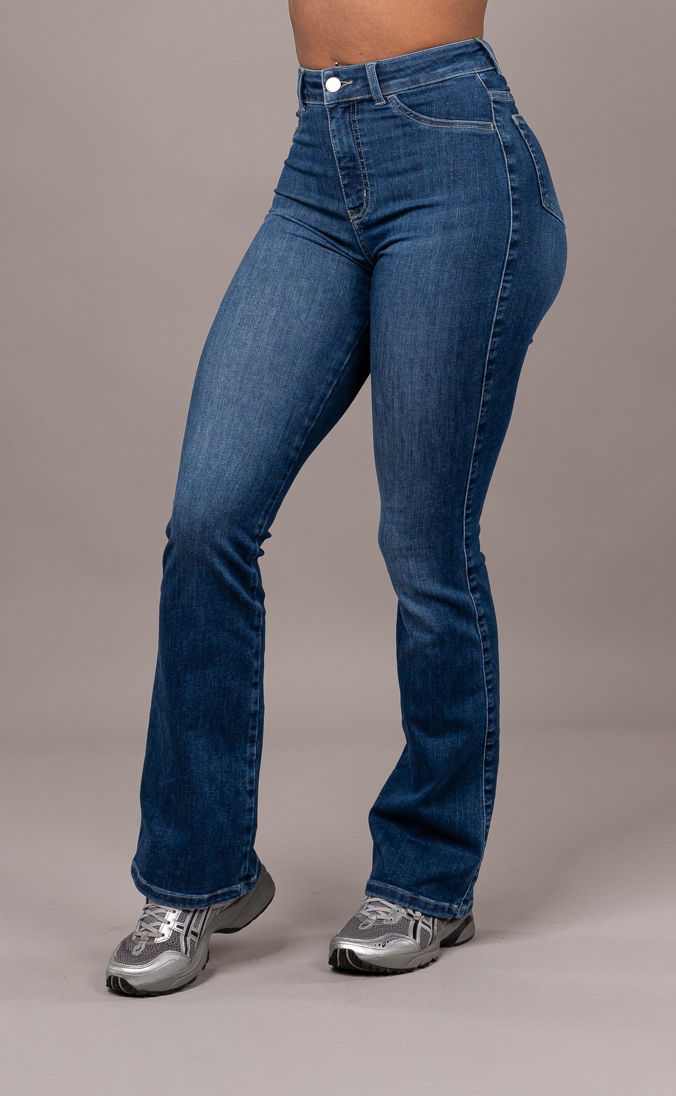 Womens Flared Fitjeans - Sapphire Blue Flared FITJEANS