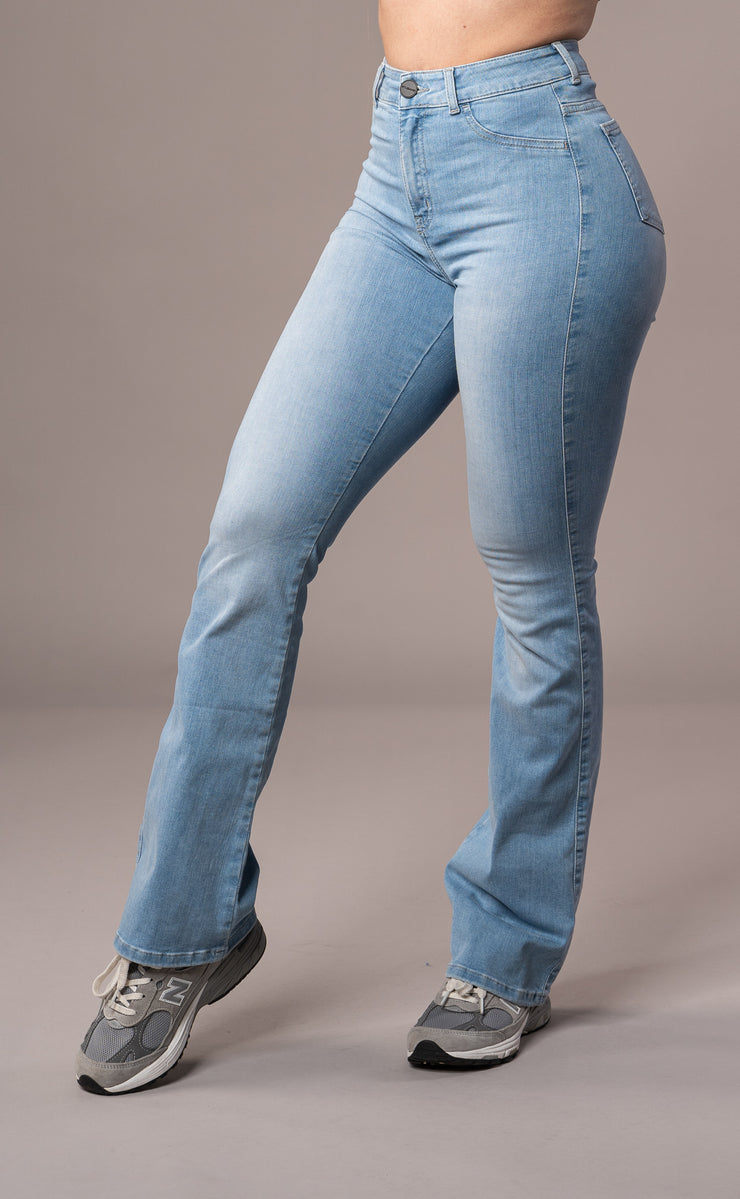 Womens Flared Fitjeans - Arctic Light Blue