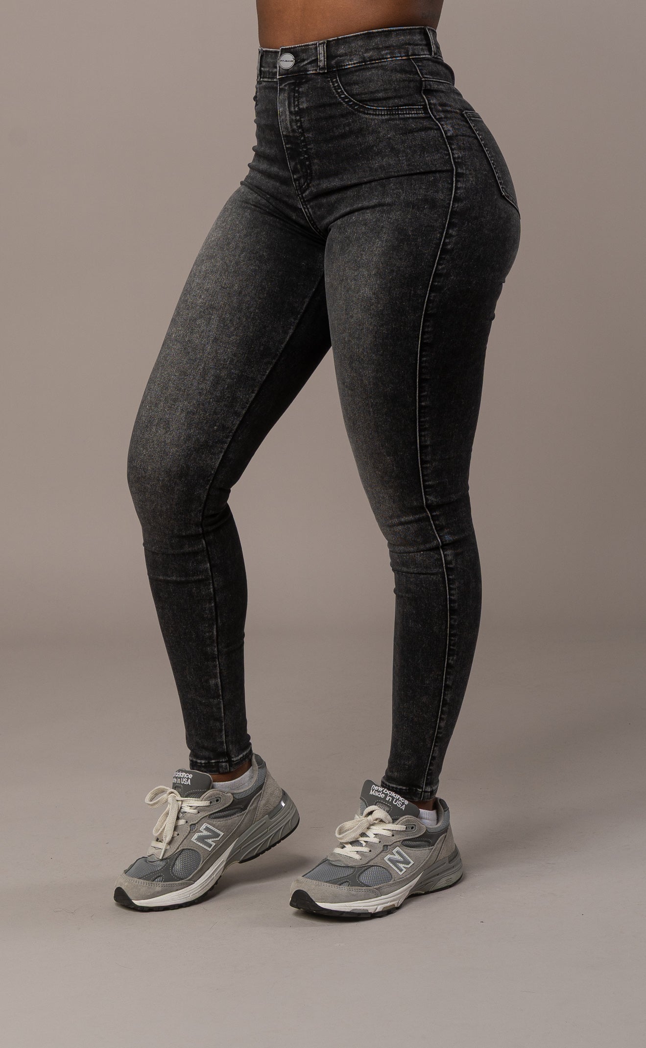 Womens Contour Fitjeans - Heavy Washed Black Contour FITJEANS