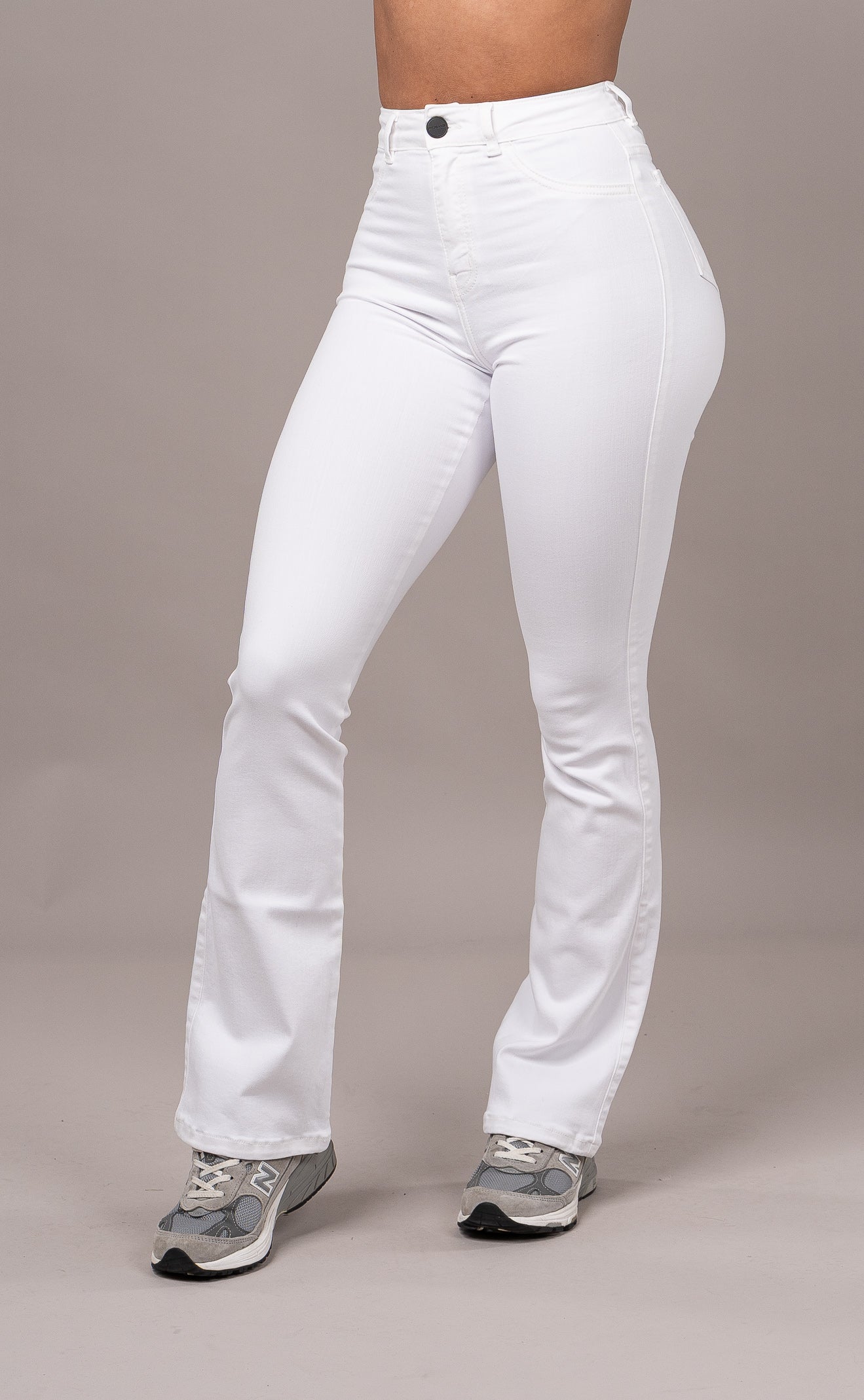 Womens Pastel Flared Fitjeans - White Pastel Flared FITJEANS