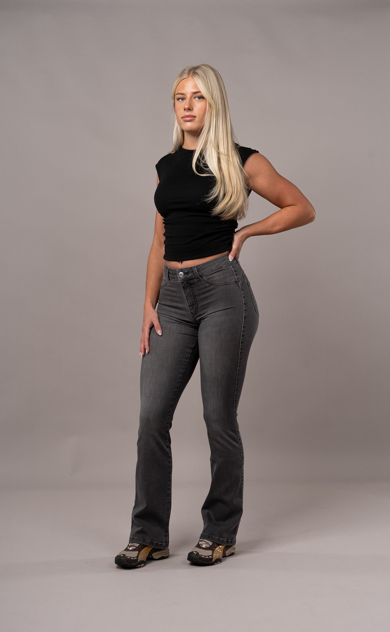 Womens Flared Mid Waisted Fitjeans - Grey - FITJEANS