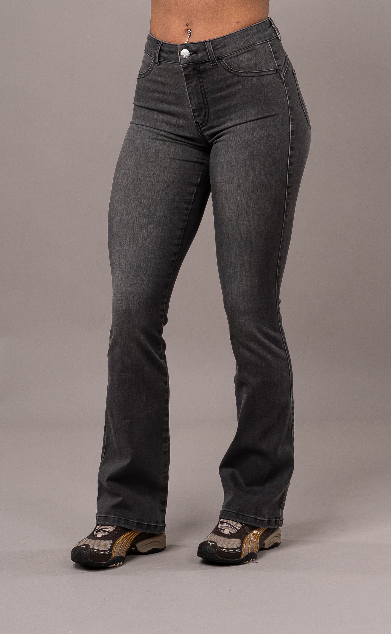 Womens Flared Mid Waisted Fitjeans - Grey - FITJEANS