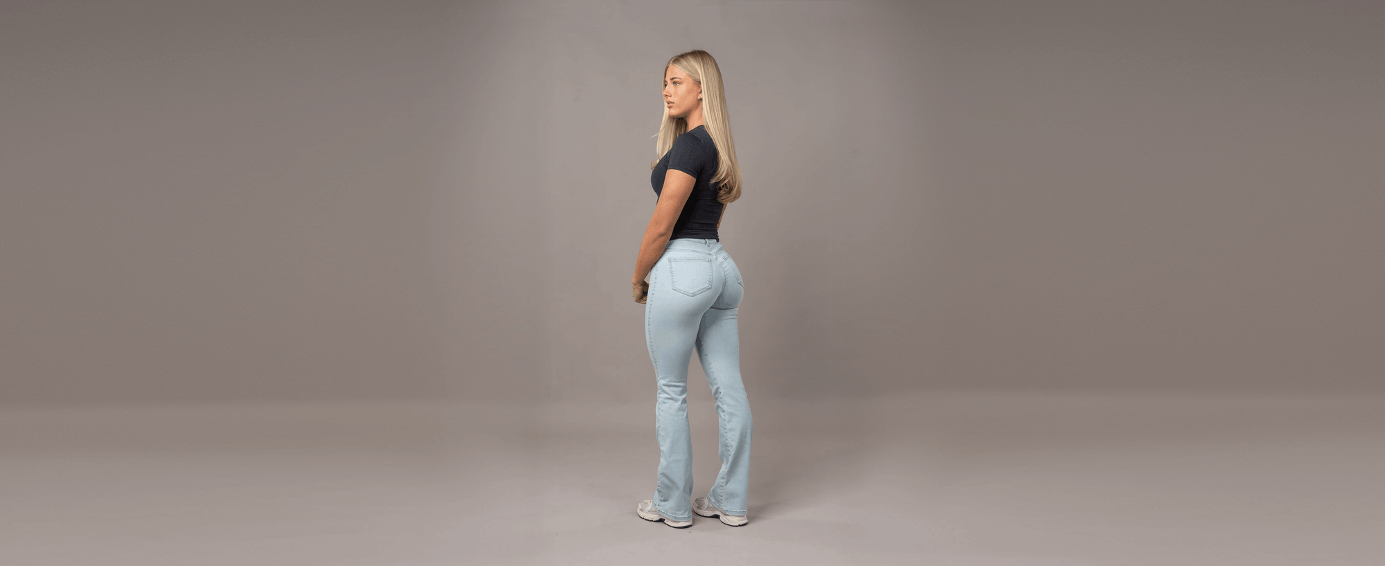 Hourglass Jeans: The Ultimate Fit for Your Curves