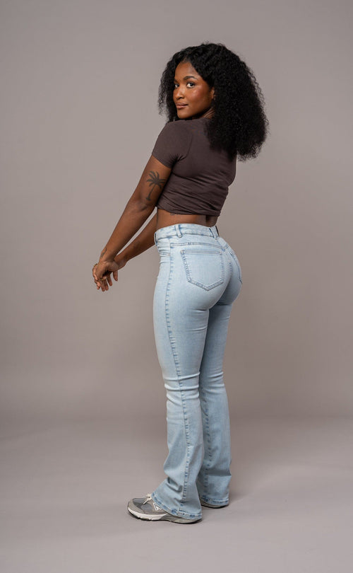 Form-flattering Fit