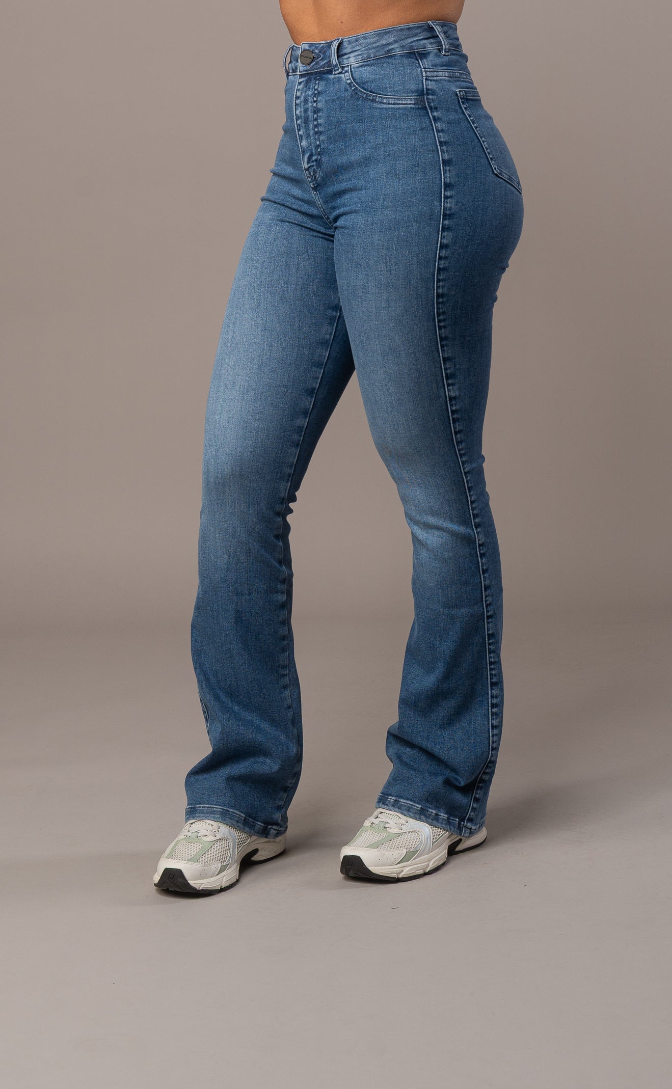 Womens Flared Fitjeans - Azure Blue Flared FITJEANS