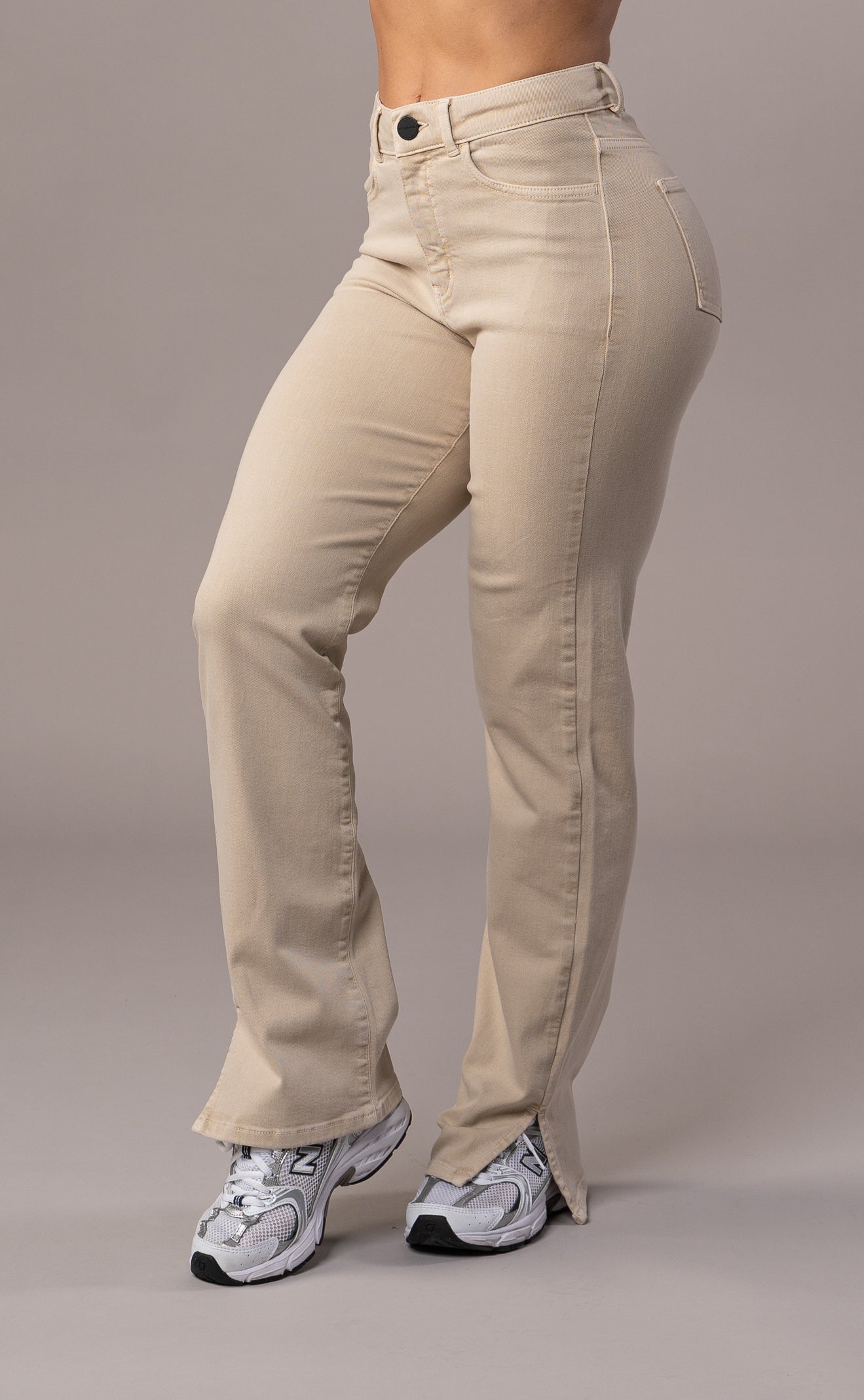 Womens Pastel Straight Leg Fitjeans - Sand Straight Leg FITJEANS