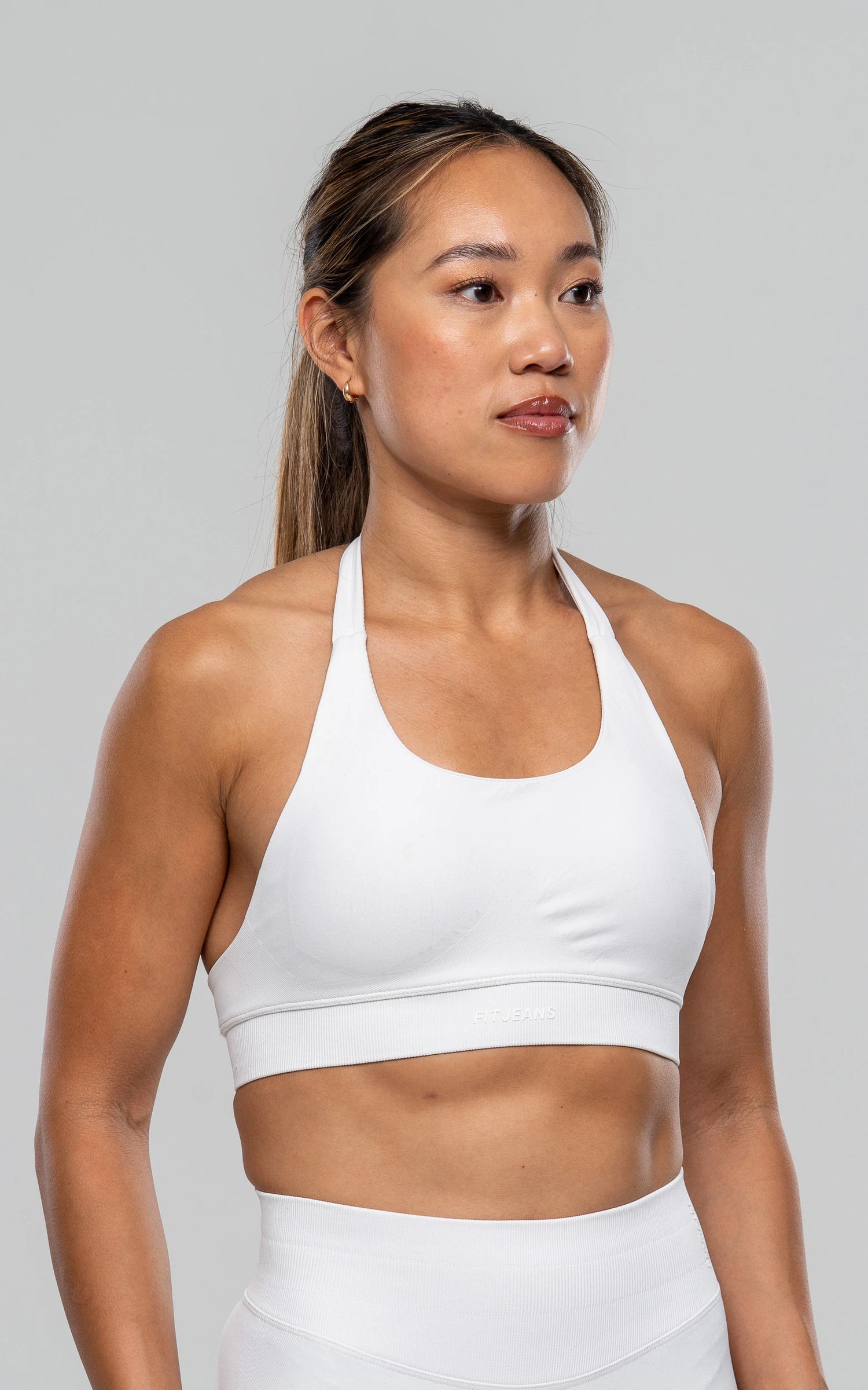 Training Sports Bra - Feather Beige Training Sports Bra FITJEANS
