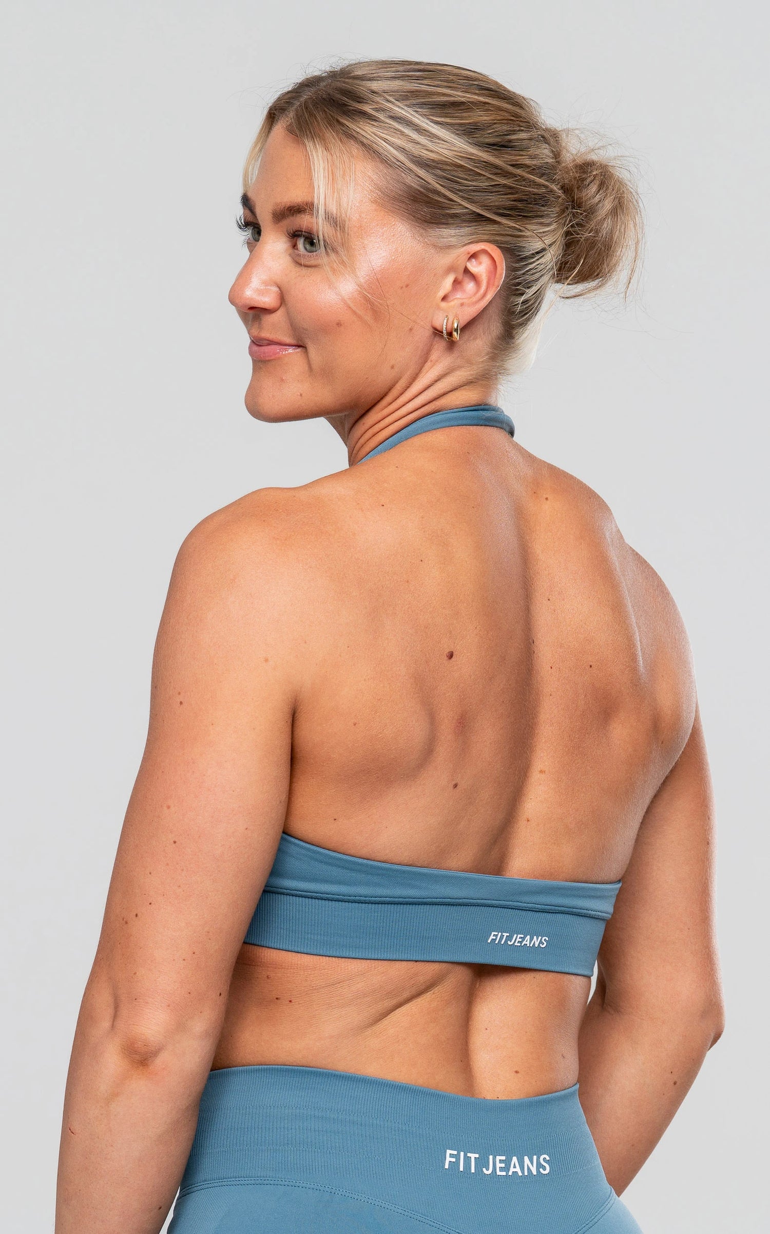 Training Sports Bra - Pistachio Training Sports Bra FITJEANS