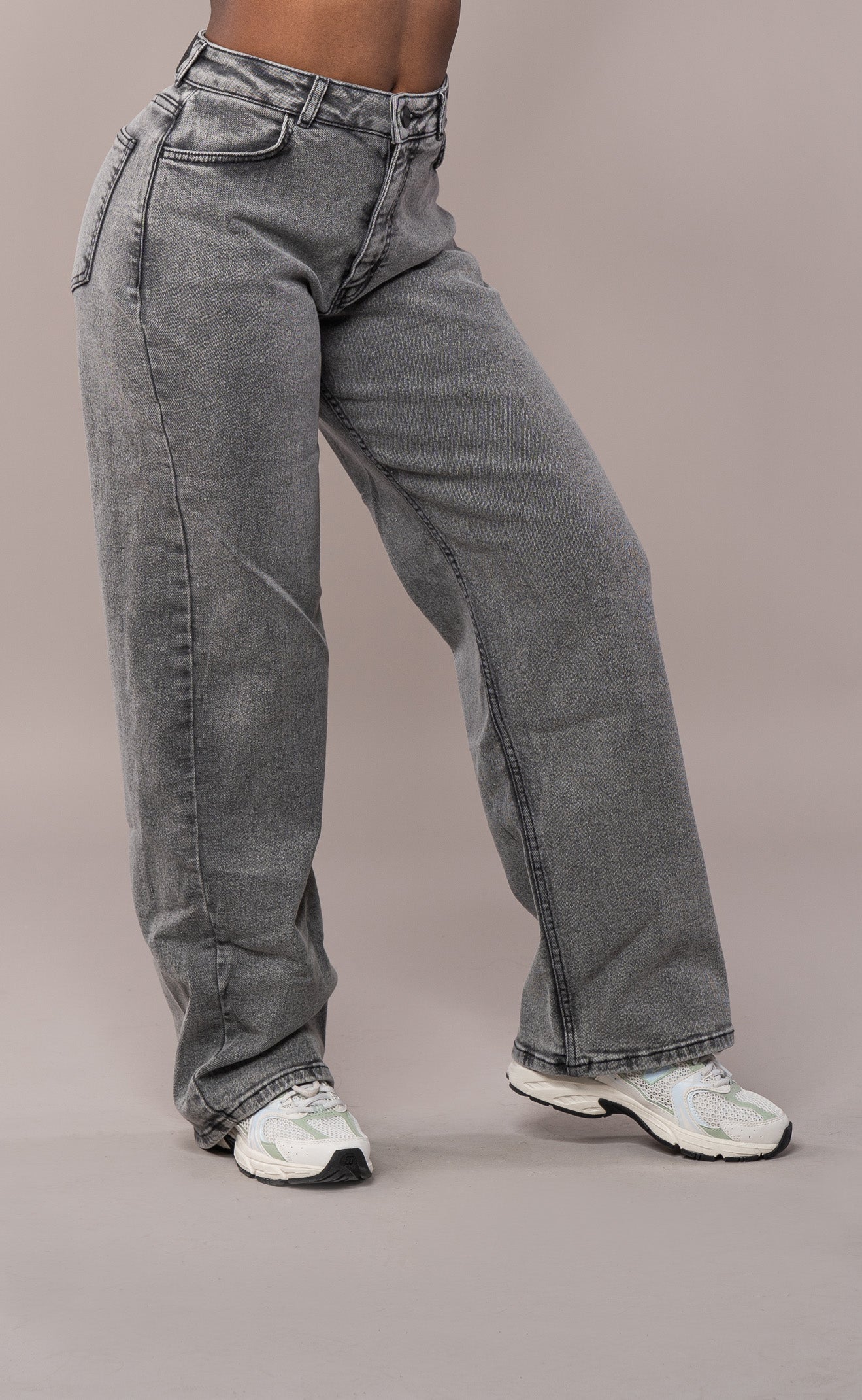 Womens Baggy Fitjeans - Heavy Washed Grey Baggy FITJEANS