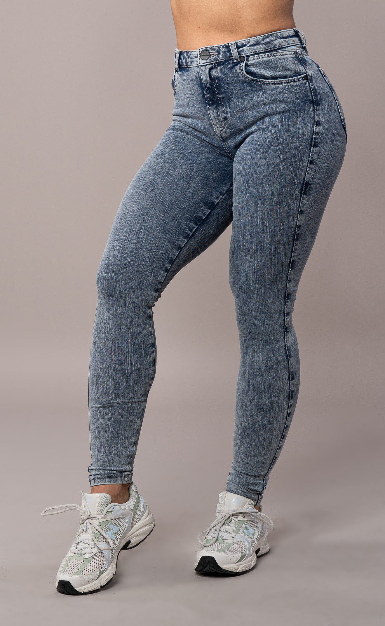Womens Vital High Waisted Fitjeans - 80s Blue Vital FITJEANS