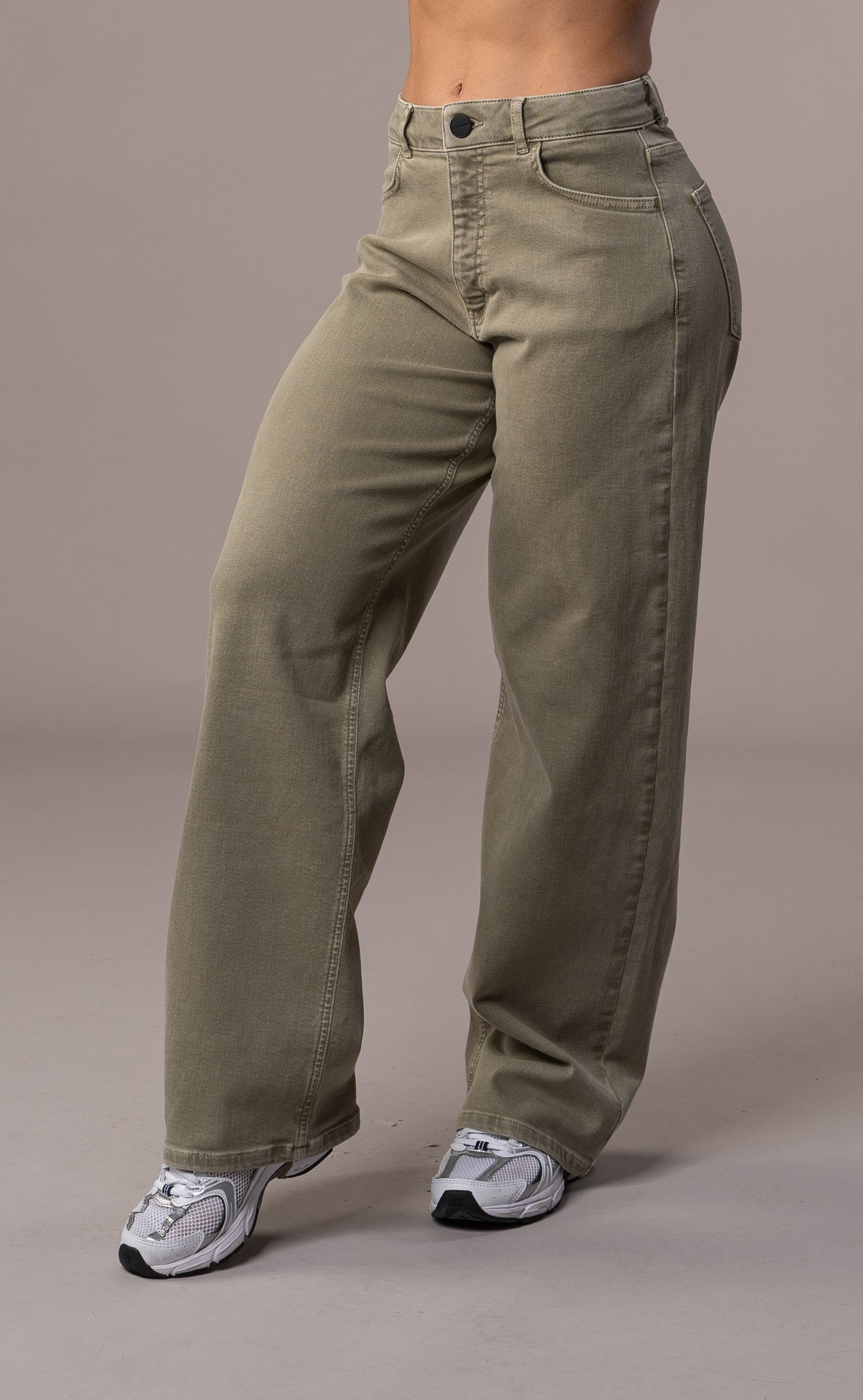 Womens Pastel Baggy Fitjeans - Khaki Baggy FITJEANS